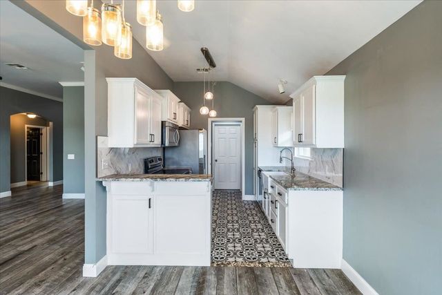4808 SW Malcom Rd., Lawton, OK 73505