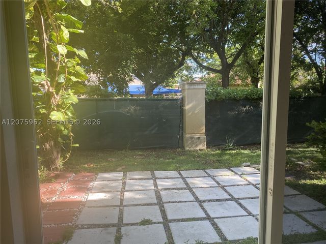 8830 W Flagler St 9, Miami, FL 33174