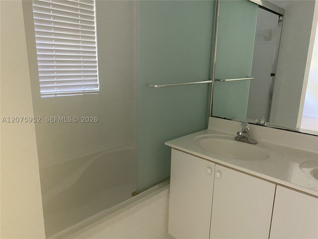 8830 W Flagler St 9, Miami, FL 33174