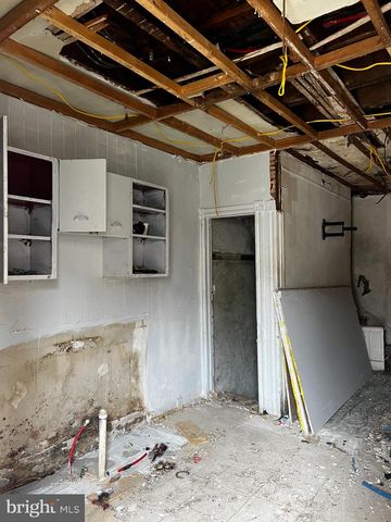 5027 OGDEN ST, Philadelphia, PA 19139