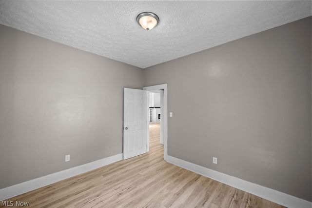 906 Lakeview Drive, Parkersburg, WV 26104
