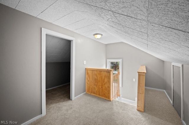 906 Lakeview Drive, Parkersburg, WV 26104