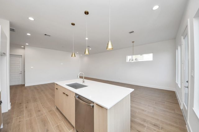 9135 Besos Lane, Houston, TX 77051