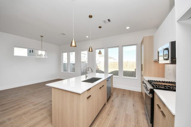 9135 Besos Lane, Houston, TX 77051