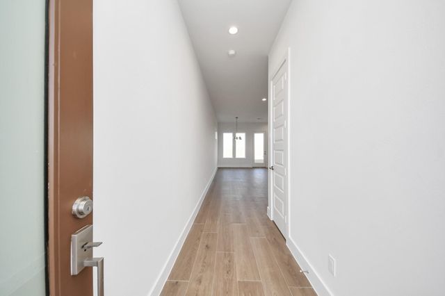 9135 Besos Lane, Houston, TX 77051