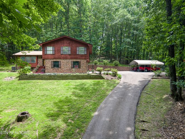 130 Pleasantview Drive, Harriman, TN 37748
