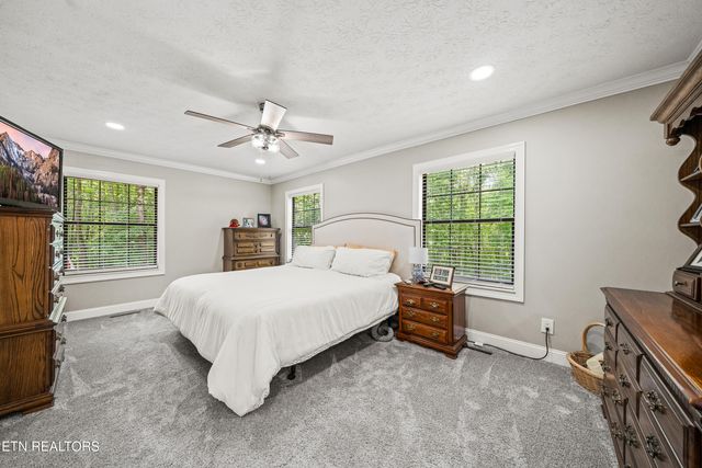 130 Pleasantview Drive, Harriman, TN 37748