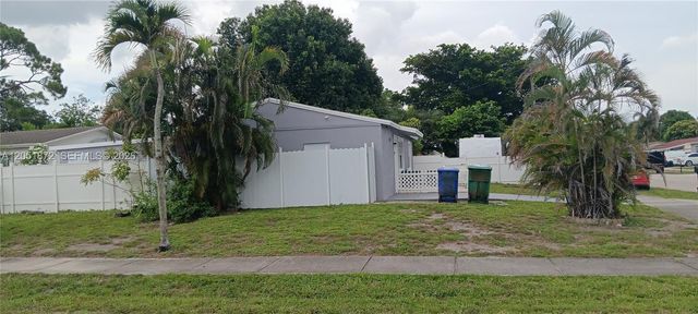 4331 SW 23rd Court, Fort Lauderdale, FL 33317