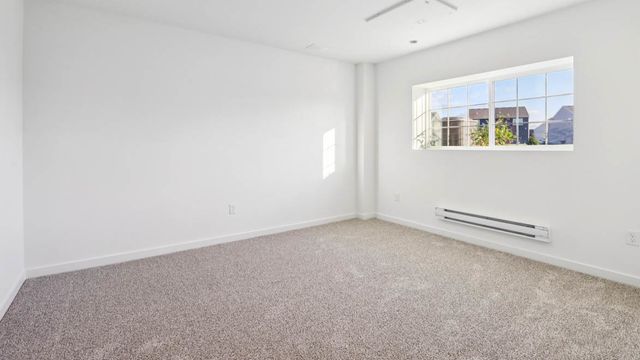 921 Briar Glen Court, Hampshire, IL 60140