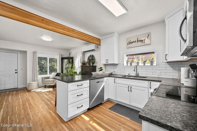 1039 N 16th ST, Coeur D'alene, ID 83814