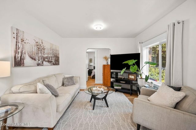 1039 N 16th ST, Coeur D'alene, ID 83814