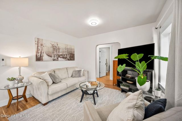 1039 N 16th ST, Coeur D'alene, ID 83814