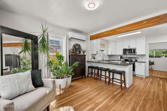 1039 N 16th ST, Coeur D'alene, ID 83814