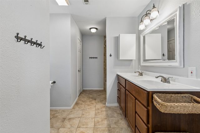5437 Greenwood Way, North Richland Hills, TX 76180