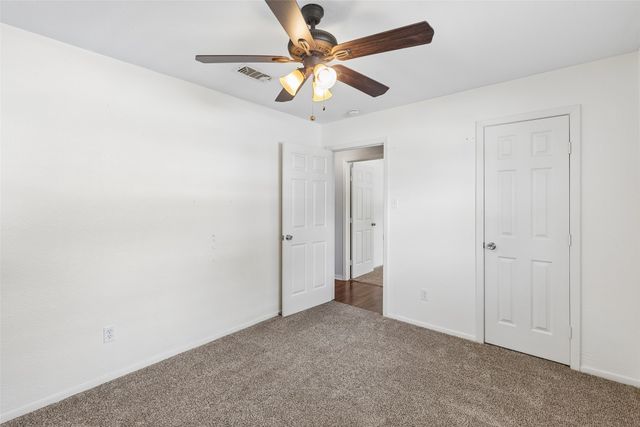 5437 Greenwood Way, North Richland Hills, TX 76180