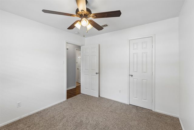 5437 Greenwood Way, North Richland Hills, TX 76180