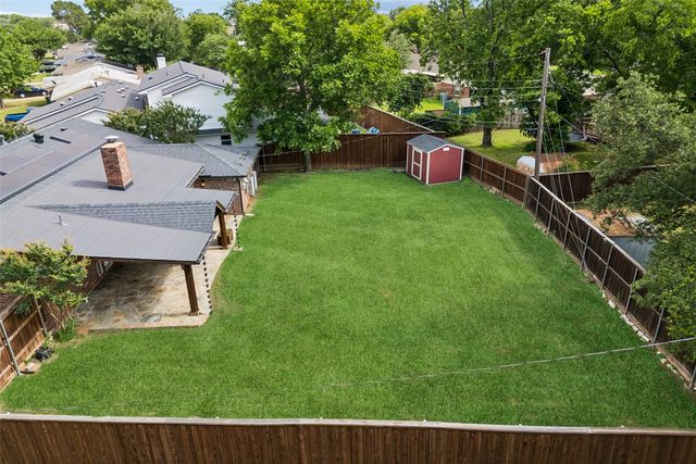 5437 Greenwood Way, North Richland Hills, TX 76180