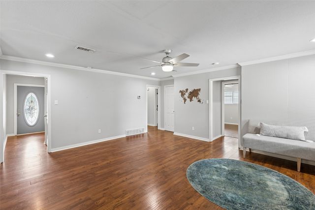 5437 Greenwood Way, North Richland Hills, TX 76180
