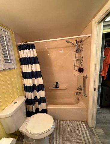 2770 S Garden Drive 107, Lake Worth Beach, FL 33461