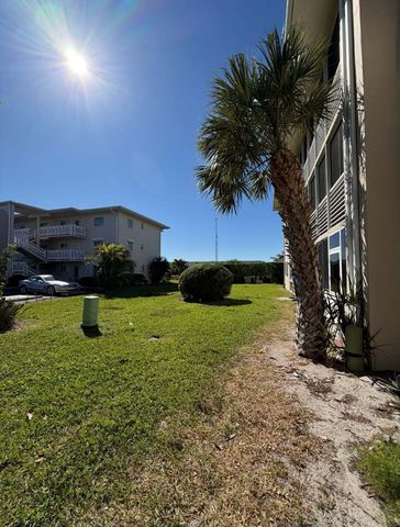 2770 S Garden Drive 107, Lake Worth Beach, FL 33461