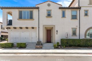 2818 E Berry Loop Privado 77, Ontario, CA 91761