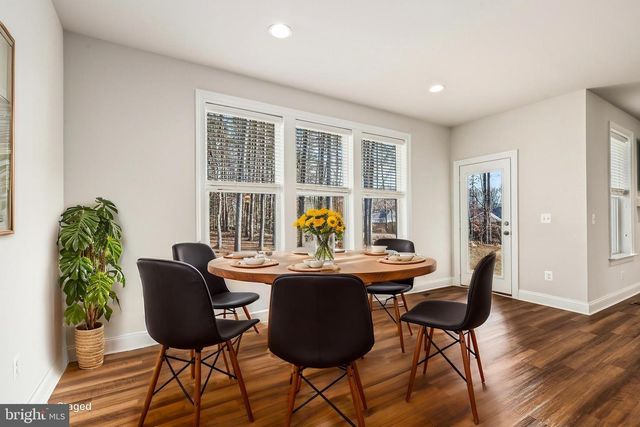 6201 CARTERS GROVE DR, Manassas, VA 20112