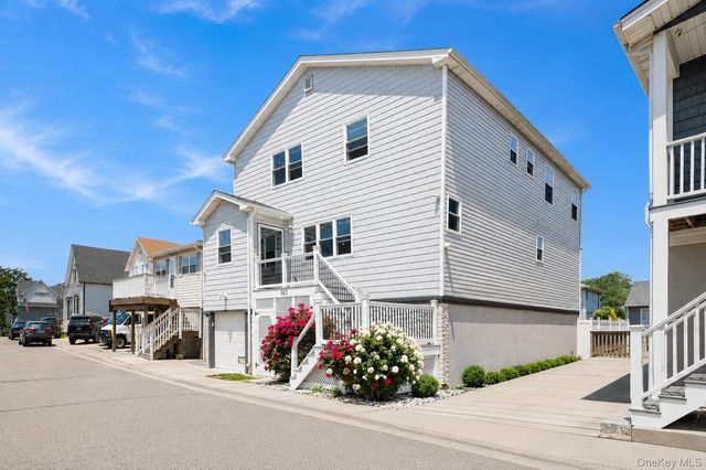 663 Arthur Street, Baldwin, NY 11510