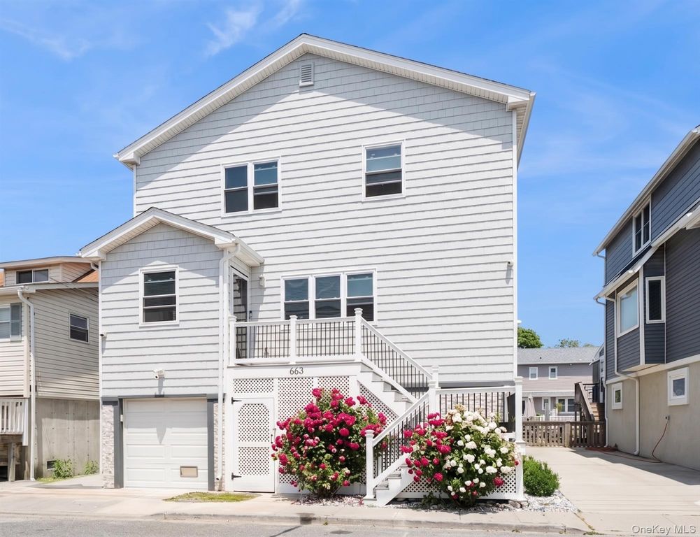 663 Arthur Street, Baldwin, NY 11510
