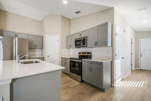 1345 DERRY AVENUE, Haines City, FL 33844