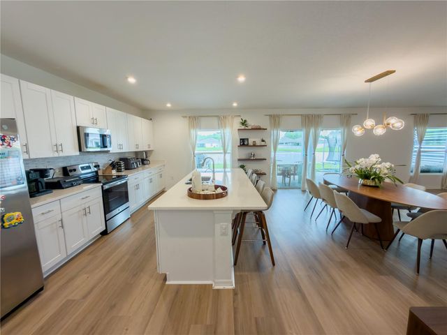 374 PINE TREE BRIDGE TRAIL, St Cloud, FL 34772