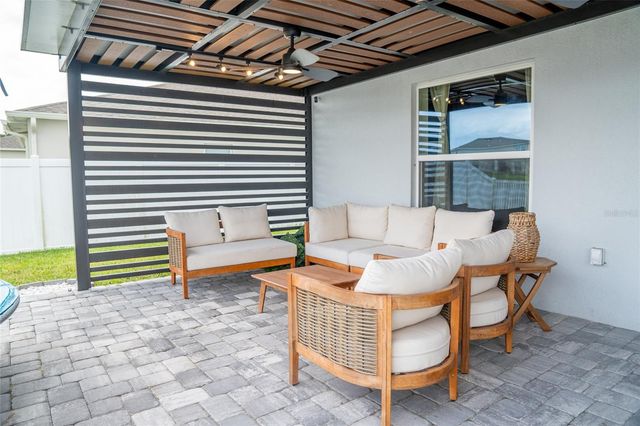 374 PINE TREE BRIDGE TRAIL, St Cloud, FL 34772