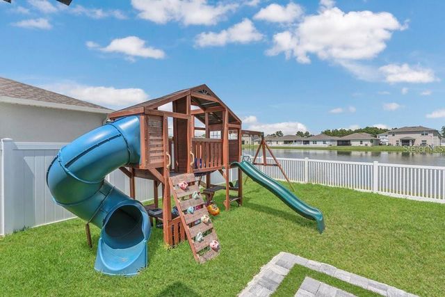 374 PINE TREE BRIDGE TRAIL, St Cloud, FL 34772