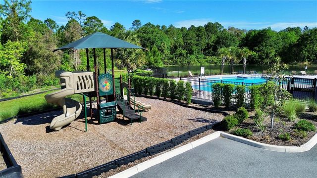 374 PINE TREE BRIDGE TRAIL, St Cloud, FL 34772