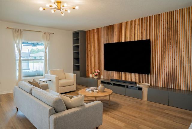 374 PINE TREE BRIDGE TRAIL, St Cloud, FL 34772