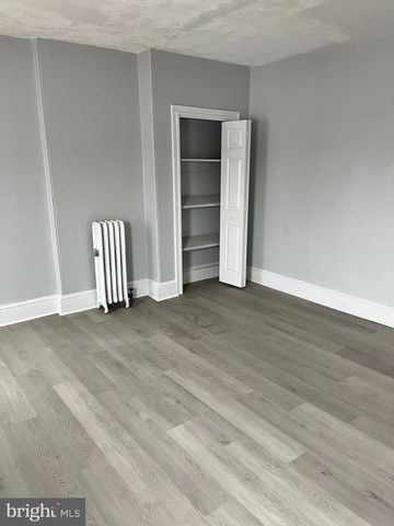 318 E MARSHALL ST, Norristown, PA 19401