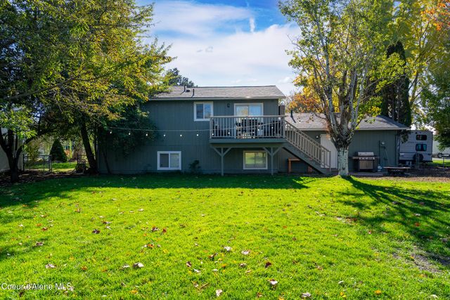 1909 W James Crowe DR, Hayden, ID 83835