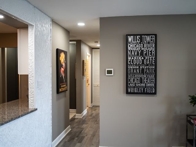 1056 N Mill Street 304, Naperville, IL 60563