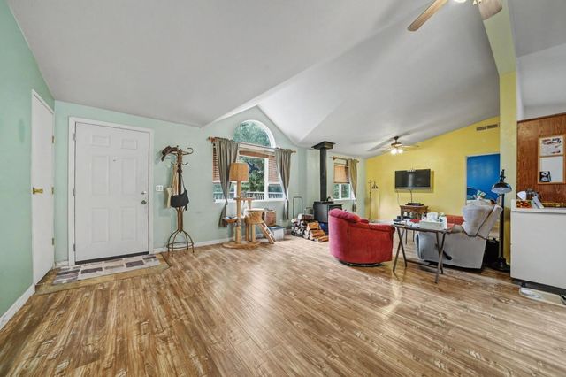 20070 Tellurium Dr, Pine Grove, CA 95665