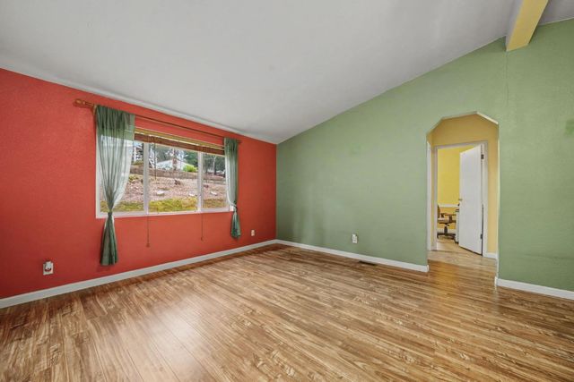 20070 Tellurium Dr, Pine Grove, CA 95665