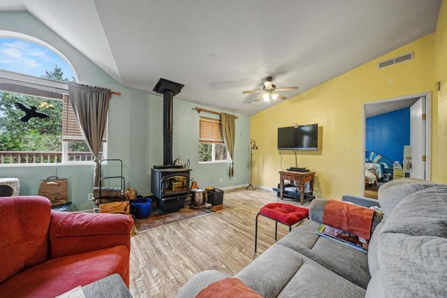 20070 Tellurium Dr, Pine Grove, CA 95665