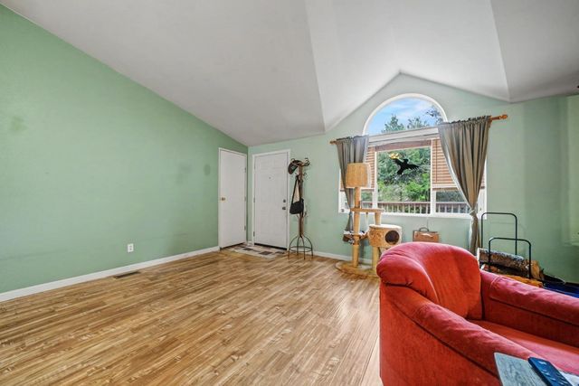 20070 Tellurium Dr, Pine Grove, CA 95665