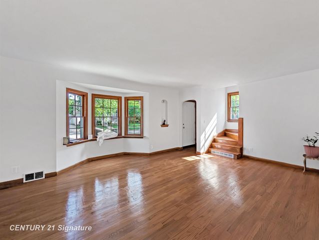 251 Trier Street, Saginaw, MI 48602