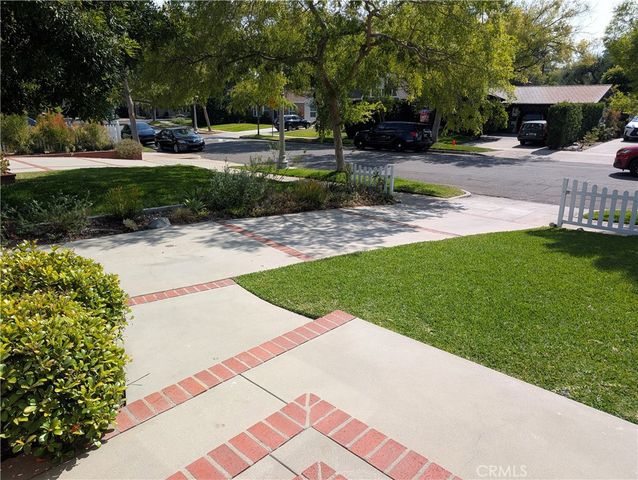 582 N Sunnyslope, Pasadena, CA 91107