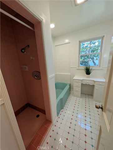 582 N Sunnyslope, Pasadena, CA 91107