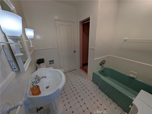 582 N Sunnyslope, Pasadena, CA 91107