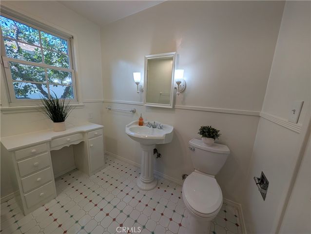 582 N Sunnyslope, Pasadena, CA 91107