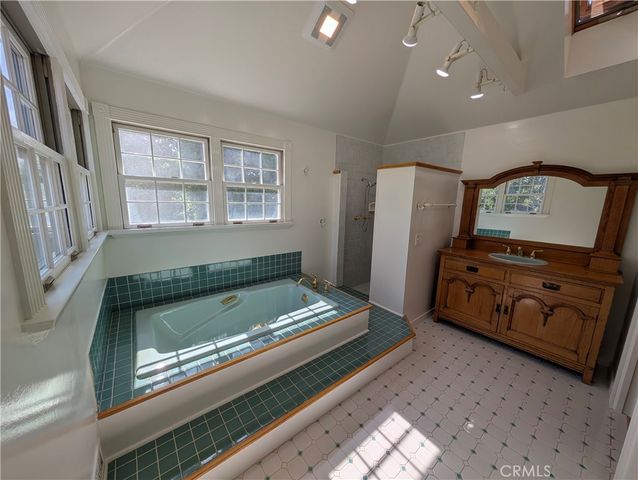 582 N Sunnyslope, Pasadena, CA 91107