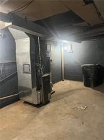 4623 E Willock Rd, Whitehall, PA 15227