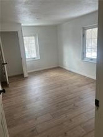 4623 E Willock Rd, Whitehall, PA 15227