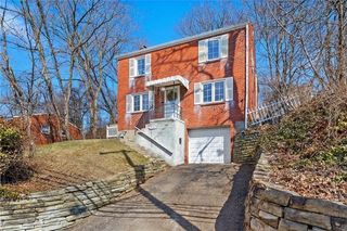 4623 E Willock Rd, Whitehall, PA 15227